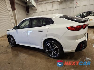 Drugie zdjęcie samochodu z przodu: 2025 BMW X2 XDRIVE28I VIN:WBX63GM04S5246465 - miniatura