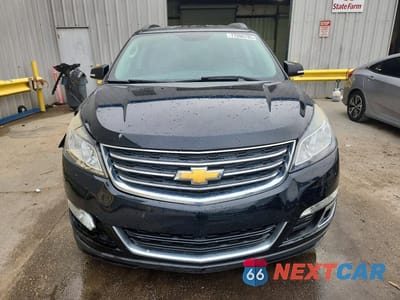 Piąte zdjęcie samochodu w środku: 2017 CHEVROLET TRAVERSE LT VIN:1GNKRGKDXHJ221805 - miniatura
