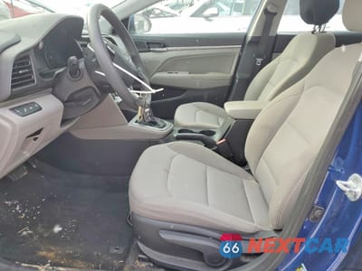 Zdjęcie 7 z 12 samochodu: 2019 HYUNDAI ELANTRA SEL VIN:5NPD84LFXKH407069 - miniatura