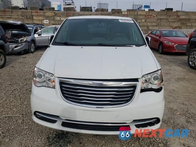Piąte zdjęcie samochodu w środku: 2016 CHRYSLER TOWN & COUNTRY LIMITED PLATINUM VIN:2C4RC1GG3GR133598 - miniatura