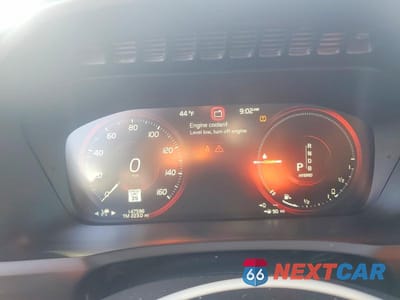 Zdjęcie 9 z 12 samochodu: 2016 VOLVO XC90 T8 VIN:YV4BC0PK1G1053637 - miniatura