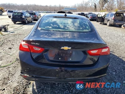 Zdjęcie 6 z 12 samochodu: 2018 CHEVROLET MALIBU LS VIN:1G1ZB5ST7JF210611 - miniatura
