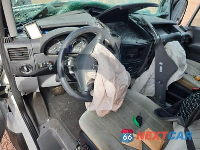 Zdjęcie 8 z 11 samochodu: 2013 MERC SPRINTER 2500 CG V 4 VIN:WD3PE7CC2D5789320 - miniatura