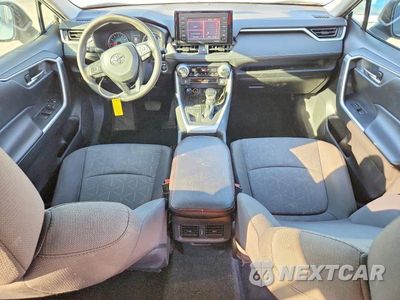 Zdjęcie 8 z 14 samochodu: 2021 TOYOTA RAV4 XLE VIN:2T3W1RFVXMW127970 - miniatura