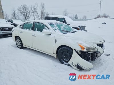 Czwarte zdjęcie samochodu z boku: 2015 NISSAN ALTIMA 2.5 VIN:1N4AL3APXFC496348 - miniatura