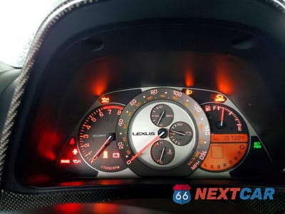 Zdjęcie 9 z 12 samochodu: 2004 LEXUS IS 300 VIN:JTHBD192840087383 - miniatura