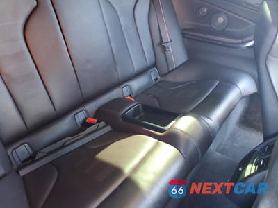 Zdjęcie 10 z 13 samochodu: 2018 BMW M4 VIN:WBS4Y9C55JAG66669 - miniatura