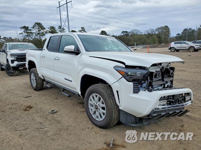 Czwarte zdjęcie samochodu z boku: 2026 TOYOTA TACOMA DOUBLE CAB VIN:3TMLB5JN1TM215113 - miniatura
