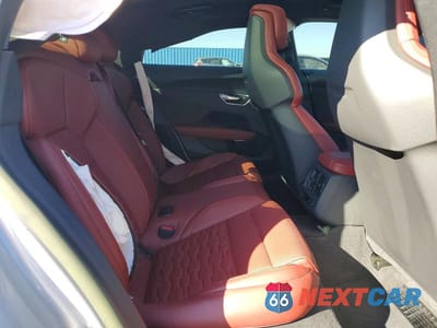 Zdjęcie 10 z 12 samochodu: 2023 AUDI E-TRON GT PRESTIGE VIN:WAUEJBFW6P7006510 - miniatura