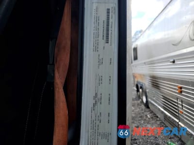 Zdjęcie 10 z 10 samochodu: 2020 VOLVO VN VNL - SEMI TRUCK VIN:4V4NC9TH4LN253305 - miniatura