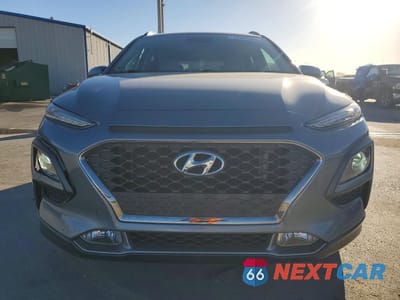 Piąte zdjęcie samochodu w środku: 2019 HYUNDAI KONA LIMITED VIN:KM8K33A53KU223992 - miniatura