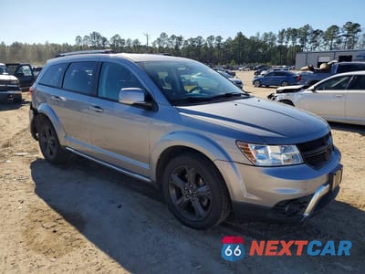 Czwarte zdjęcie samochodu z boku: 2018 DODGE JOURNEY CROSSROAD VIN:3C4PDDGG6JT430598 - miniatura