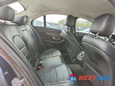 Zdjęcie 10 z 11 samochodu: 2016 MERCEDES-BENZ C 300 VIN:55SWF4JB5GU161244 - miniatura
