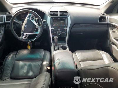 Zdjęcie 8 z 13 samochodu: 2015 FORD EXPLORER LIMITED VIN:1FM5K8F85FGA88003 - miniatura