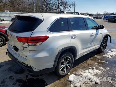 Trzecie zdjęcie samochodu z tyłu: 2017 TOYOTA HIGHLANDER VIN:5TDBGRFH7HS028652 - miniatura