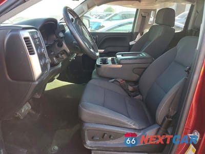 Zdjęcie 7 z 12 samochodu: 2018 CHEVROLET SILVERADO K1500 LT VIN:1GCVKREC6JZ331881 - miniatura