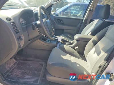 Zdjęcie 7 z 13 samochodu: 2007 FORD ESCAPE XLS VIN:1FMYU02Z17KA06676 - miniatura