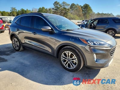 Czwarte zdjęcie samochodu z boku: 2020 FORD ESCAPE SEL VIN:1FMCU0H62LUA67198 - miniatura