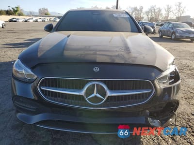 Piąte zdjęcie samochodu w środku: 2025 MERCEDES-BENZ C 300 VIN:W1KAF4GB6SR270047 - miniatura