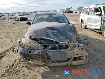 Piąte zdjęcie samochodu w środku: 2008 BMW 335 I VIN:WBAVB735X8VH24292 - miniatura