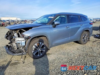 2020 TOYOTA HIGHLANDER HYBRID XLE 5TDHBRCH5LS012102 - główne zdjęcie licytacji z USA - miniatura