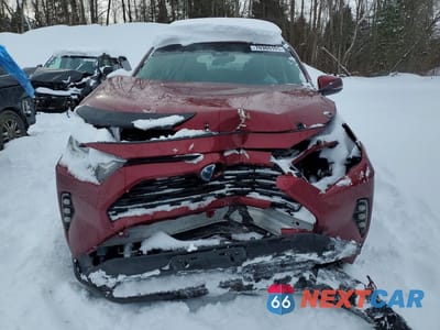 Piąte zdjęcie samochodu w środku: 2023 TOYOTA RAV4 XLE VIN:2T3RWRFV3PW166595 - miniatura