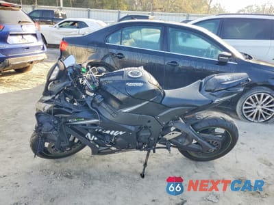 Trzecie zdjęcie samochodu z tyłu: 2018 KAWASAKI ZX1000 Z VIN:JKAZXCZ15JA003191 - miniatura