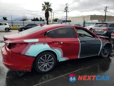 Trzecie zdjęcie samochodu z tyłu: 2019 LEXUS ES 350 VIN:JTHBZ1B19K2003852 - miniatura