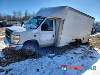 2022 FORD ECONOLINE E350 SUPER DUTY CUTAWAY VAN 1FDWE3FK6NDC06747 - główne zdjęcie licytacji z USA - miniatura
