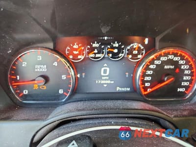 Zdjęcie 9 z 12 samochodu: 2016 GMC YUKON XL DENALI VIN:1GKS2HKJ4GR201210 - miniatura