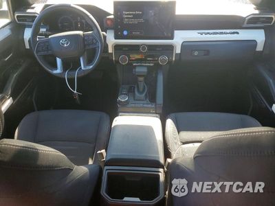 Zdjęcie 8 z 12 samochodu: 2024 TOYOTA TACOMA VIN:3TMLB5JN7RM023462 - miniatura