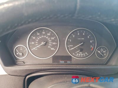 Zdjęcie 9 z 12 samochodu: 2018 BMW 320 I VIN:WBA8E1G57JNU92507 - miniatura