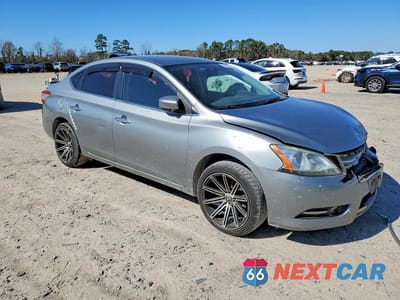 Czwarte zdjęcie samochodu z boku: 2014 NISSAN SENTRA S VIN:3N1AB7AP6EL685167 - miniatura