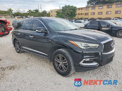 Czwarte zdjęcie samochodu z boku: 2019 INFINITI QX60 LUXE VIN:5N1DL0MNXKC524719 - miniatura
