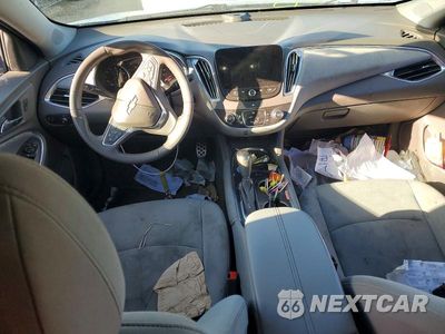 Zdjęcie 8 z 12 samochodu: 2017 CHEV MALIBU LT VIN:1G1ZE5ST1HF179549 - miniatura