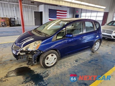 2013 HONDA FIT JHMGE8H31DC014229 - główne zdjęcie licytacji z USA - miniatura