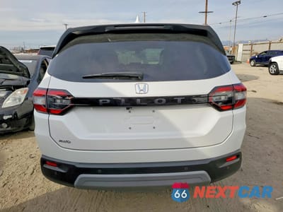 Zdjęcie 6 z 13 samochodu: 2025 HONDA PILOT EXL VIN:5FNYG1H4XSB106939 - miniatura
