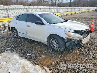 Czwarte zdjęcie samochodu z boku: 2015 NISSAN ALTIMA 2.5 S VIN:1N4AL3AP3FN370546 - miniatura