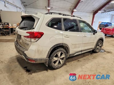 Trzecie zdjęcie samochodu z tyłu: 2020 SUBARU FORESTER TOURING VIN:JF2SKAXC2LH569576 - miniatura