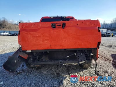 Zdjęcie 6 z 13 samochodu: 2022 TOYOTA TUNDRA CREWMAX LIMITED VIN:5TFPC5DB4NX013203 - miniatura