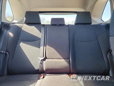 Zdjęcie 10 z 13 samochodu: 2023 TOYOTA RAV4 LE VIN:2T3F1RFV1PW401836 - miniatura
