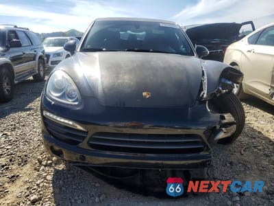 Piąte zdjęcie samochodu w środku: 2012 PORSCHE CAYENNE S VIN:WP1AB2A23CLA45011 - miniatura