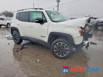 Czwarte zdjęcie samochodu z boku: 2023 JEEP RENEGADE LATITUDE VIN:ZACNJDB11PPP41520 - miniatura