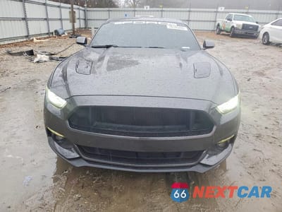 Piąte zdjęcie samochodu w środku: 2016 FORD MUSTANG GT VIN:1FA6P8CF3G5264269 - miniatura