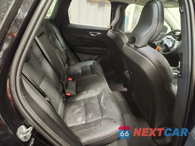Zdjęcie 11 z 14 samochodu: 2025 VOLVO XC60 PLUS VIN:YV4M12RC1S1166075 - miniatura