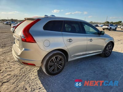 Trzecie zdjęcie samochodu z tyłu: 2017 VOLVO XC60 T5 DYNAMIC VIN:YV440MDR9H2109913 - miniatura