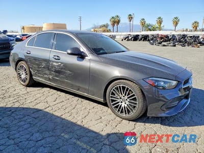 Czwarte zdjęcie samochodu z boku: 2022 MERCEDES-BENZ C 300 VIN:W1KAF4GB9NR053306 - miniatura