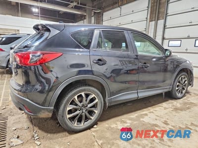 Trzecie zdjęcie samochodu z tyłu: 2016 MAZDA CX-5 GT VIN:JM3KE4DY2G0636857 - miniatura