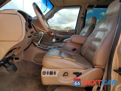 Zdjęcie 7 z 12 samochodu: 1999 LINCOLN NAVIGATOR VIN:5LMPU28A1XLJ27269 - miniatura