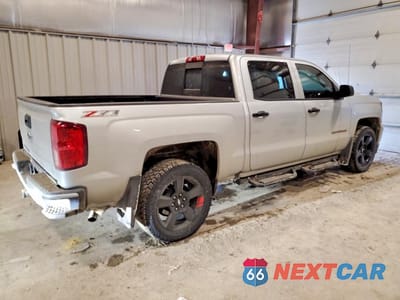 Trzecie zdjęcie samochodu z tyłu: 2017 CHEVROLET SILVERADO K1500 LTZ VIN:3GCUKSEC9HG431972 - miniatura